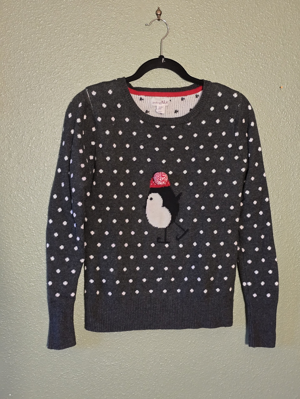 Shrinking Violet Gray Crewneck Sweater with Puffin and Red Hat